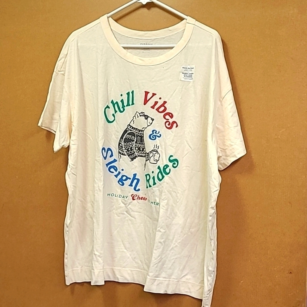 Old Navy Size 2X Beige Crew Neck Christmas/Winter T-Shirt